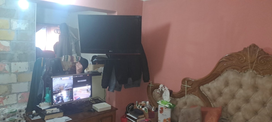 2 Bedroom Property for Sale in The Hague Western Cape